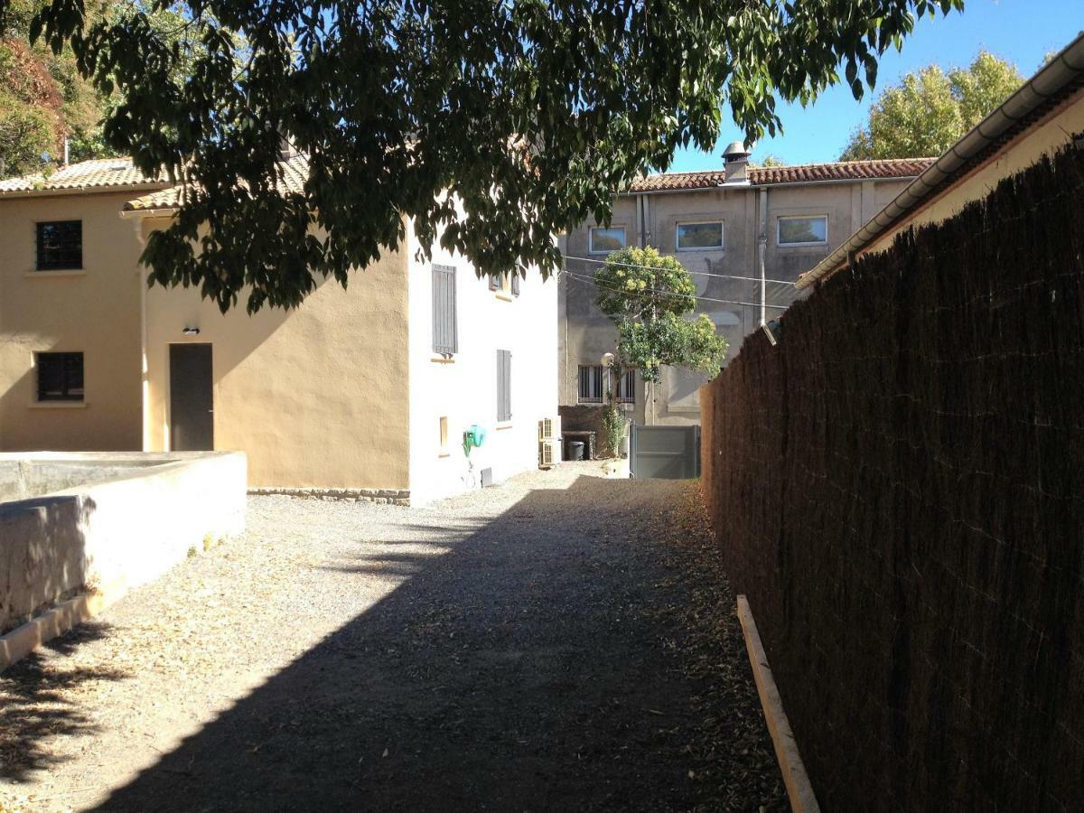 Au Vieux Lavoir Avec Parking Prive, Jardin , Climatisation, A 500 M De La Cite Carcassonne Exteriér fotografie