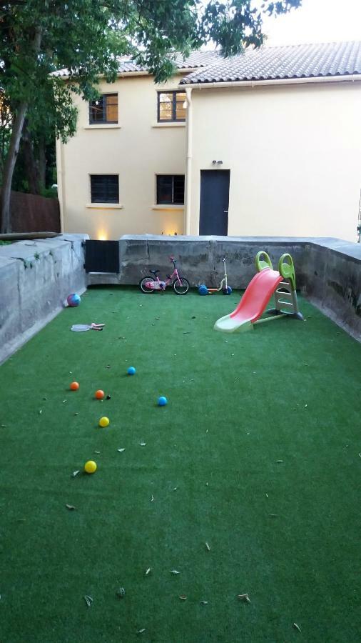 Au Vieux Lavoir Avec Parking Prive, Jardin , Climatisation, A 500 M De La Cite Carcassonne Exteriér fotografie